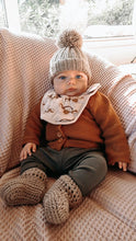 Load image into Gallery viewer, Pom Pom Beanie - Fawn